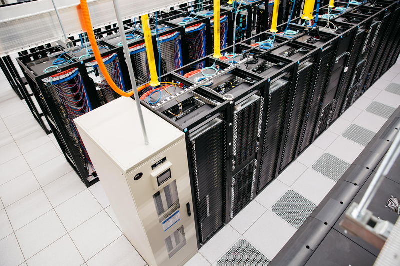 Aerial view of our dedicated server hosting in the Tampa 1 Data Center.